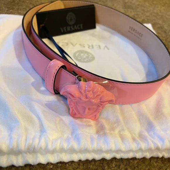 Brand New Versace Women's Pink Belt Size 65/26